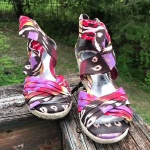 Apostrophe Chloe Colorful Wedge Espadrille